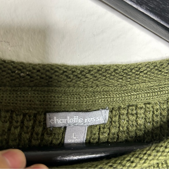 Charlotte Russe Cropped Crochet Oliver Green Sweater Size Large - Picture 12 of 12